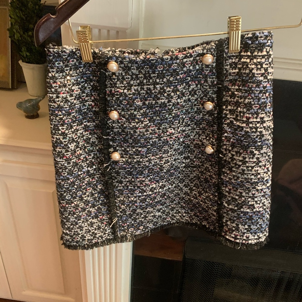 Cupcakes and cashmere skirt